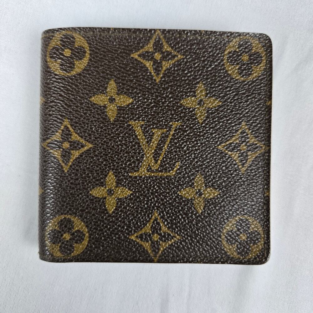 Louis Vuitton Monogram Bifold Wallet w/ Coin Pouch